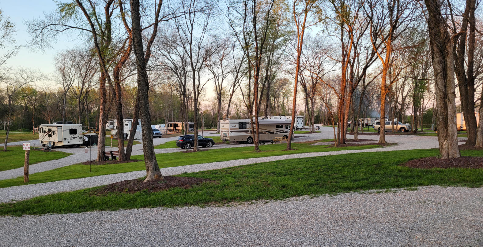 This is a picture of an RV site at Happy Trails RV Park at Cave City, KY.